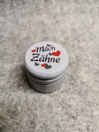 Milchzahn Dose